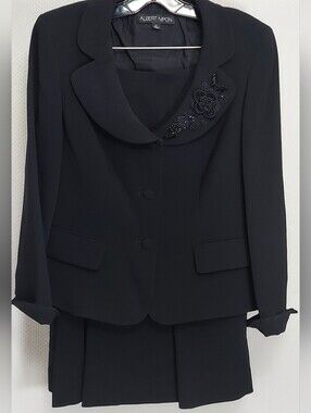 Albert Nipon Women's 2pc. Jacket & Skirt